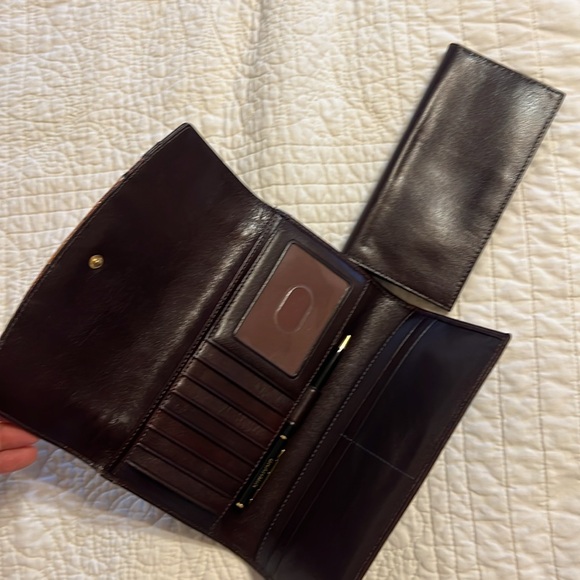 Brahmin checkbook NWOT - Picture 4 of 11